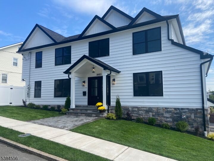 Property Photo: 1603 Van Ness Ter NJ 07083