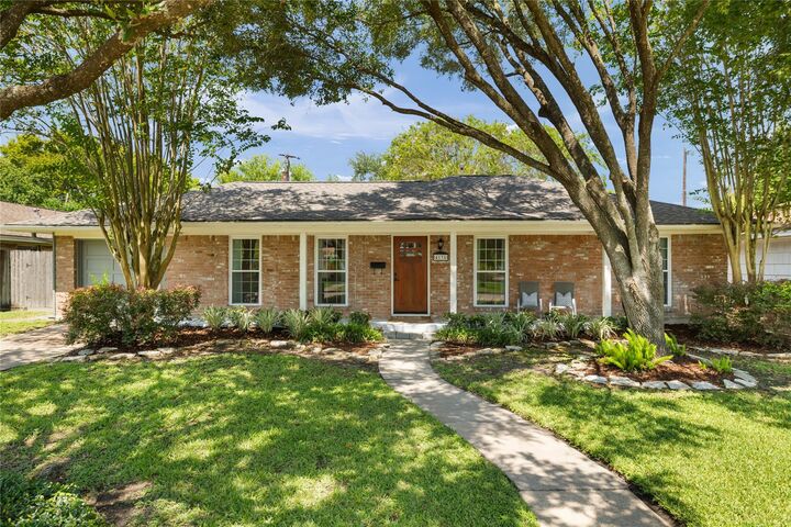 Property Photo:  4138 Osby Drive  TX 77025 