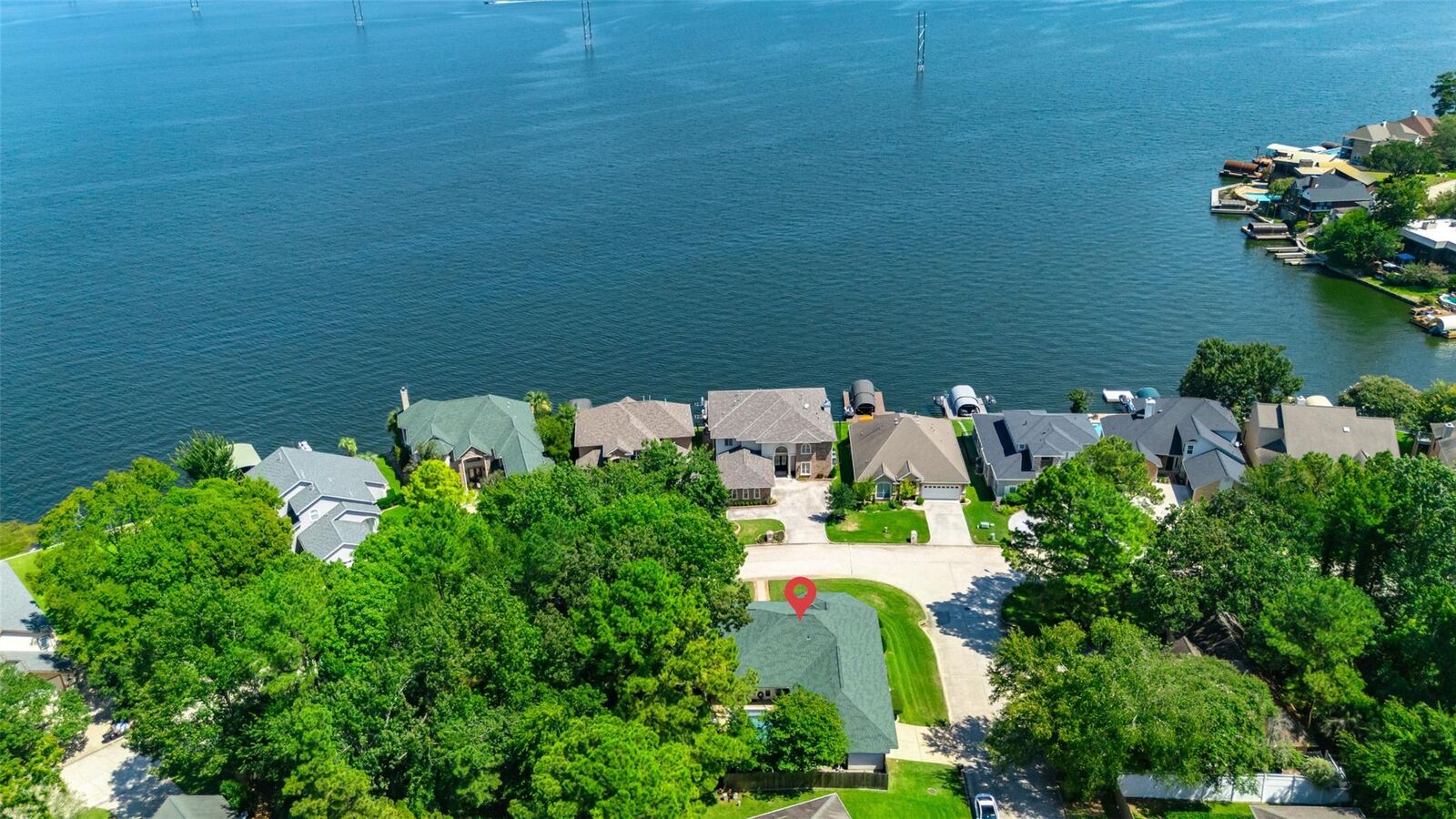 Property Photo: 3906 Treasure Island Drive TX 77356