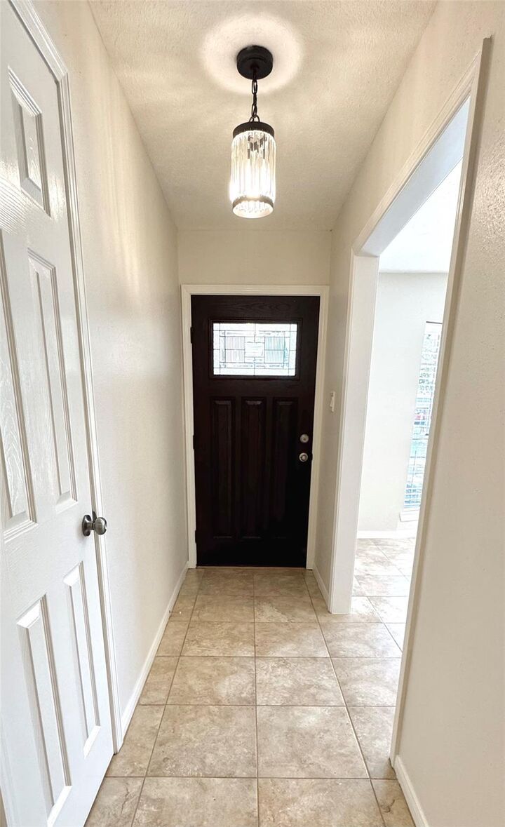 Property Photo: 8902 Shady Arbor Court TX 77040
