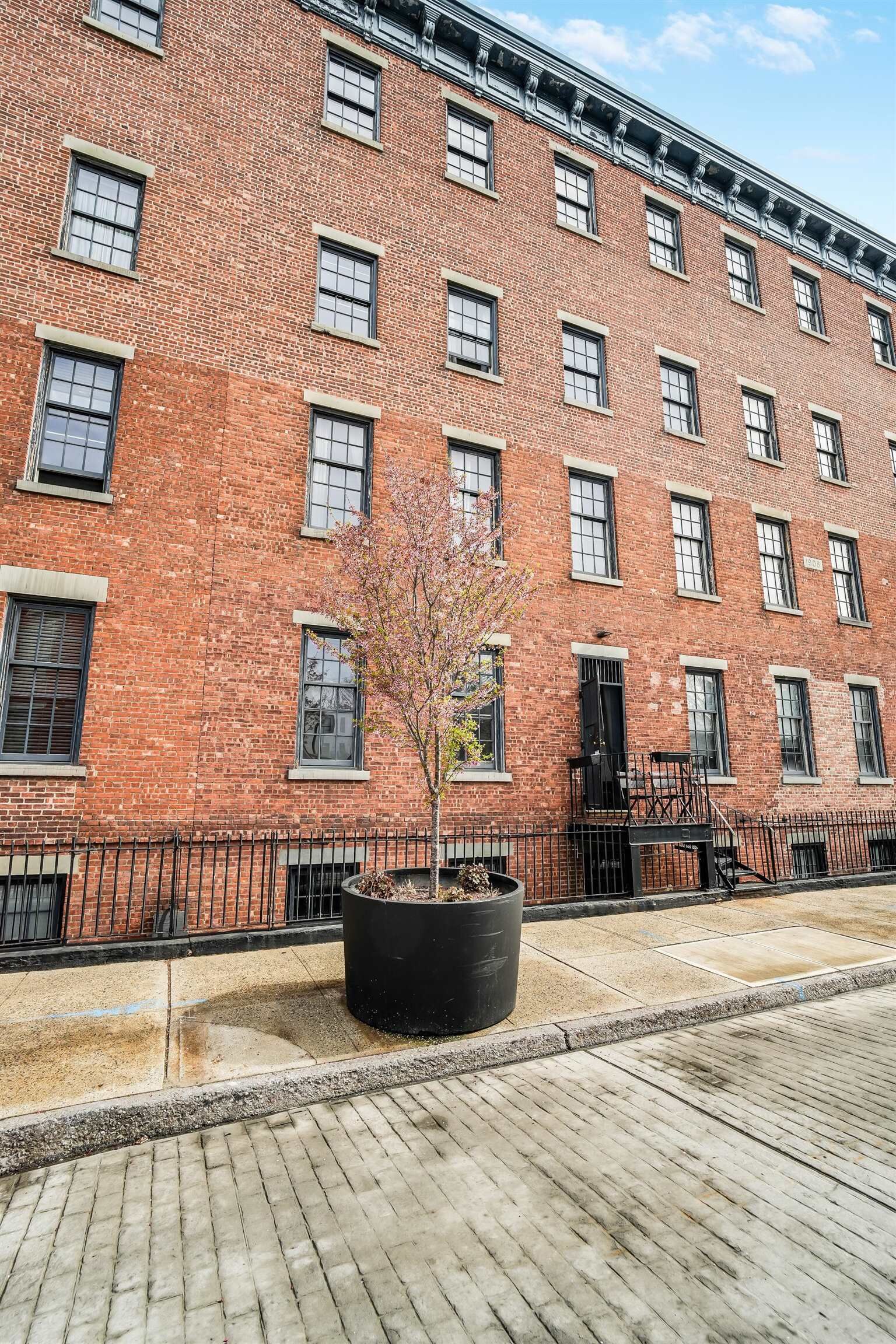 Property Photo:  347 Varick St 114A-1  NJ 07302 