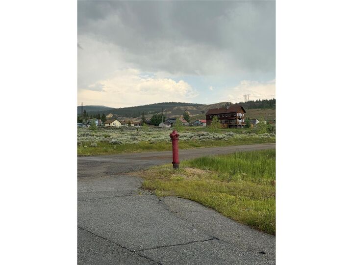 Property Photo:  617 E 8th St  CO 80461 