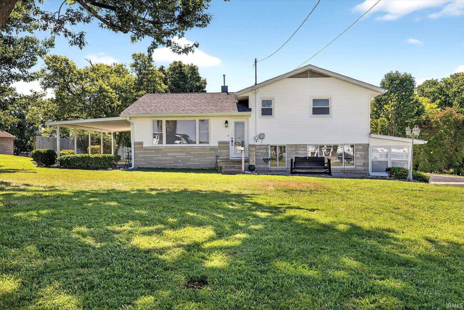 Property Photo: 2900 E Moffett Lane IN 47401