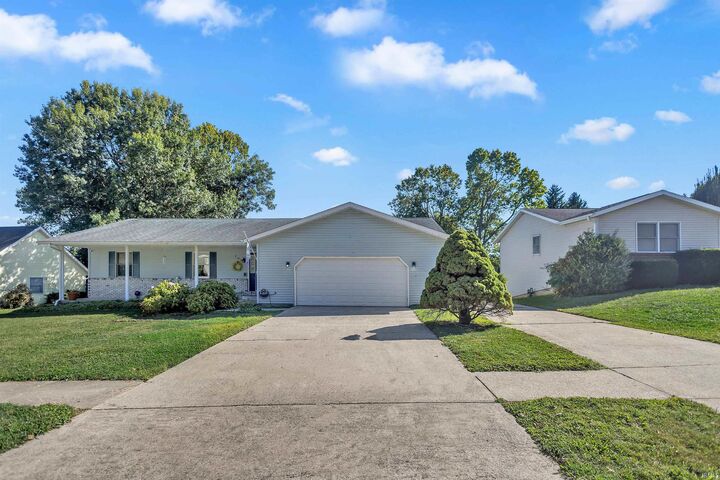 709 W Hedgewood Drive  Bloomington IN 47403 photo