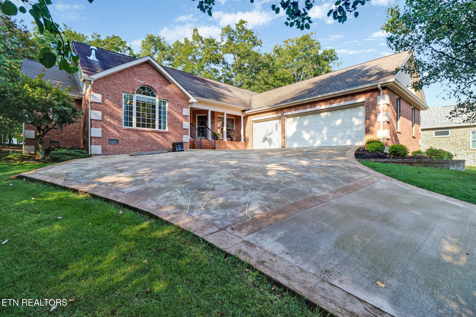 Property Photo:  107 Forest Hill Drive  TN 38558 