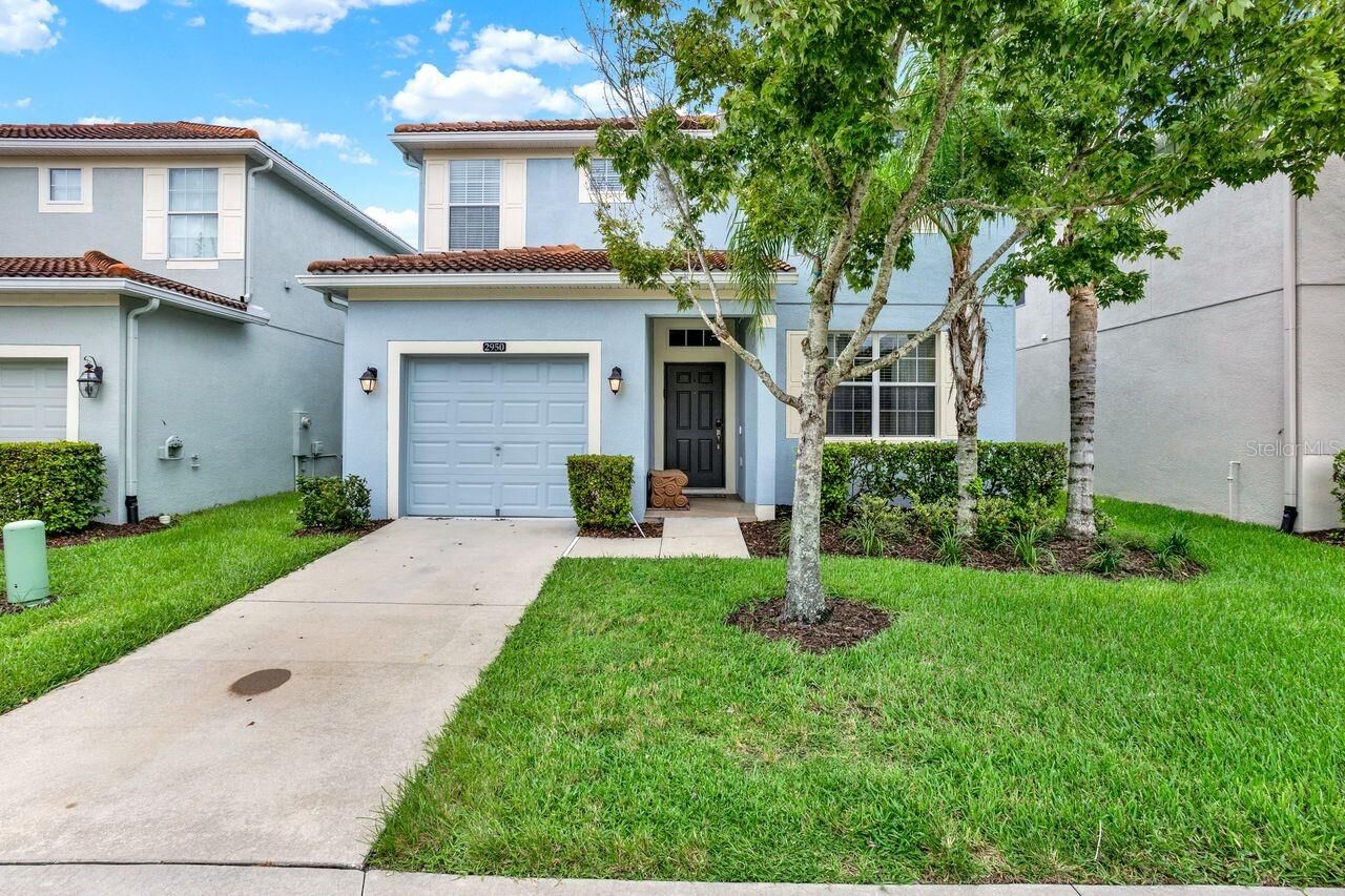 Property Photo:  2950 Beach Palm Avenue  FL 34747 