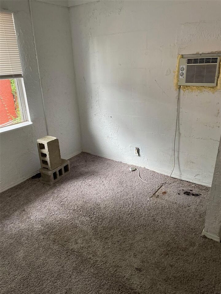 Property Photo:  1109 E 26th Avenue  FL 33605 