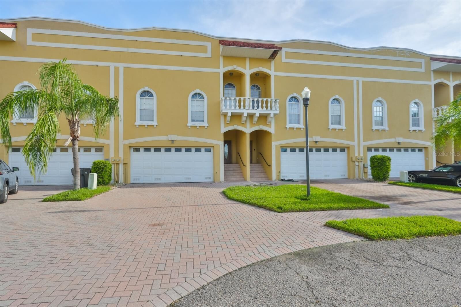 Property Photo:  517 Villa Treviso Court  FL 33572 