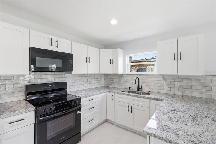 Property Photo:  311 12th Street W  FL 34221 