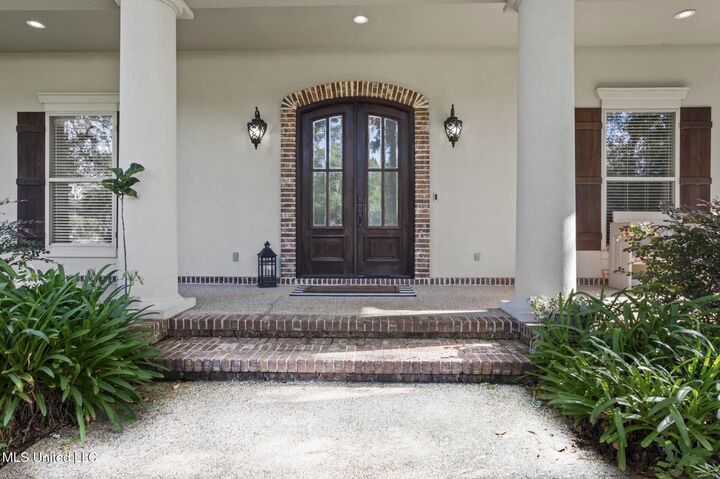 Property Photo:  3208 Oakleigh Circle  MS 39564 