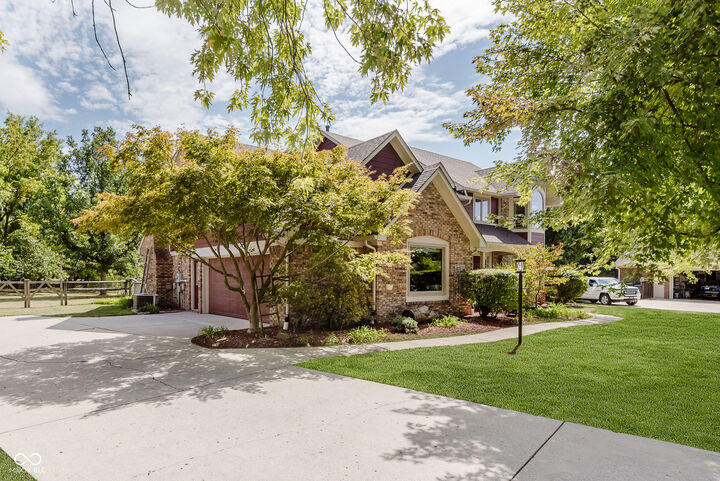Property Photo:  1405 Stoney Creek Circle  IN 46032 