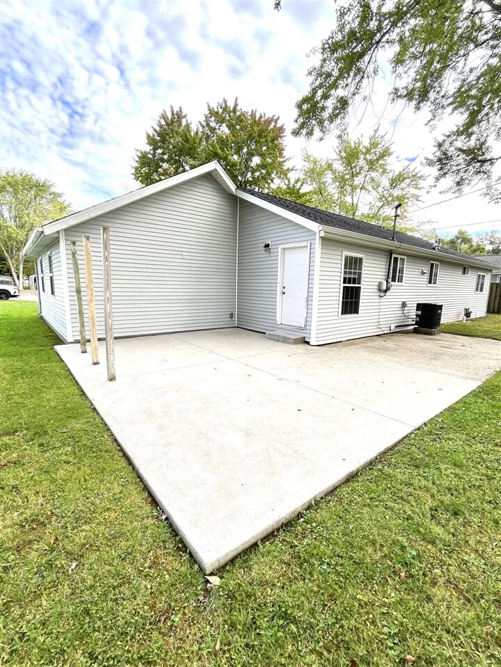 Property Photo: 415 Riverside Drive MI 49098-9333