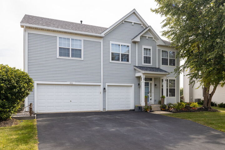 Property Photo:  416 Hubbard Circle  IL 60545 