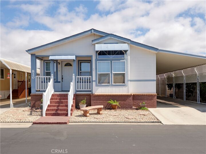 Property Photo:  820 Farnsworth Drive 206  CA 93420 