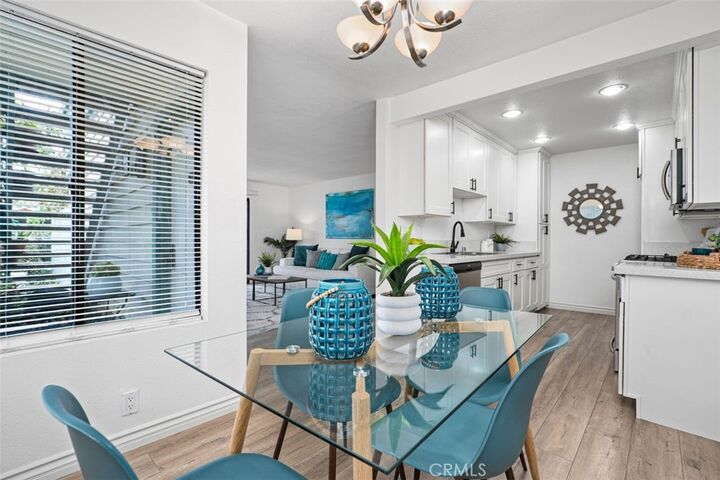 Property Photo:  20553 S Vermont Avenue 1  CA 90502 