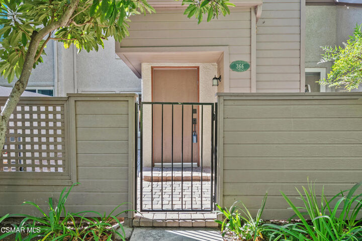 Property Photo:  366 Via Colinas  CA 91362 