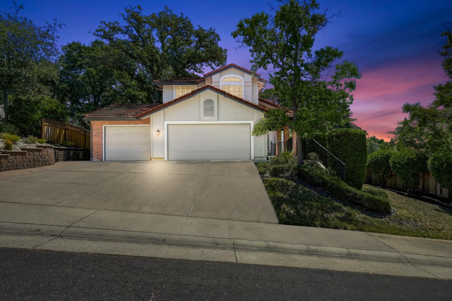 Property Photo: 102 Eveland Court CA 95630