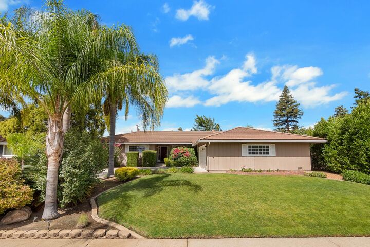 Property Photo:  8119 Treecrest Avenue  CA 95628 