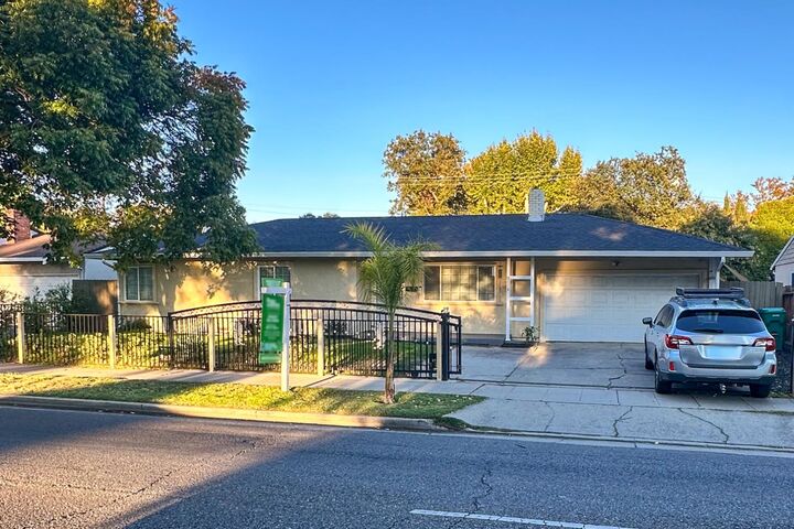 Property Photo:  5806 N El Dorado Street  CA 95207 