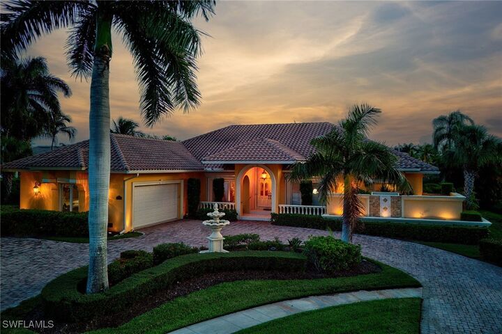Property Photo:  1639 McIlvaine Court  FL 34145 