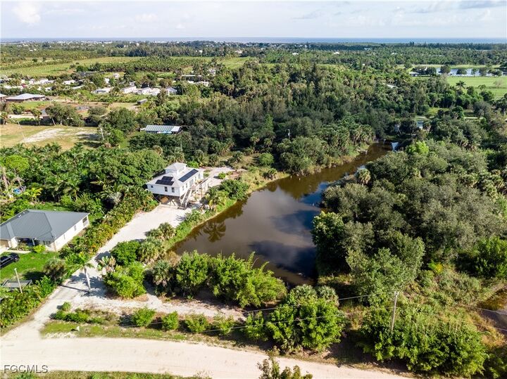 Property Photo: 7224 Kreamers Drive FL 33922