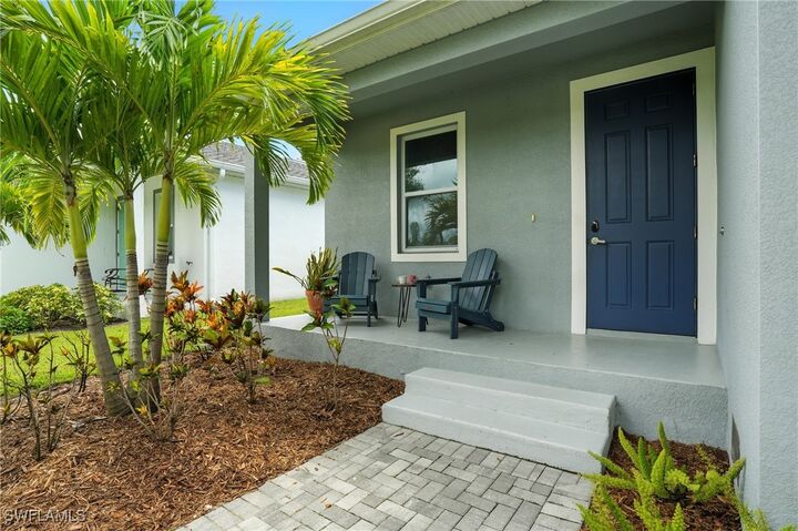 Property Photo: 10140 Carolina Street FL 34135