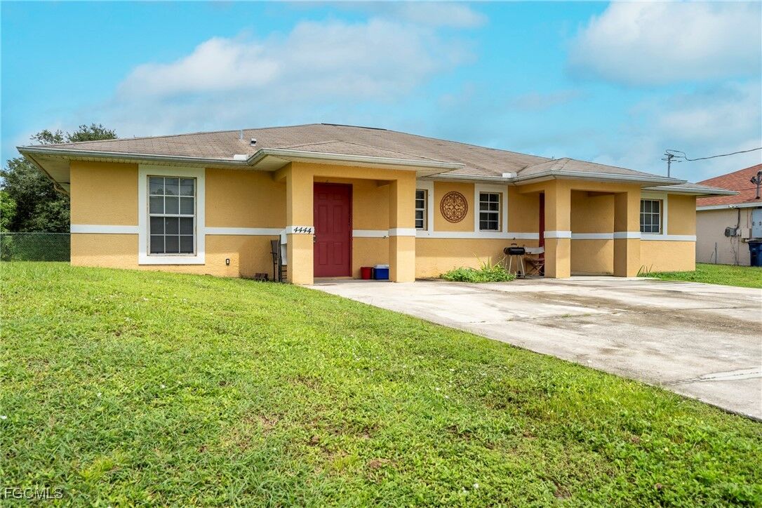 Property Photo:  4442/4444 28th Street SW  FL 33973 