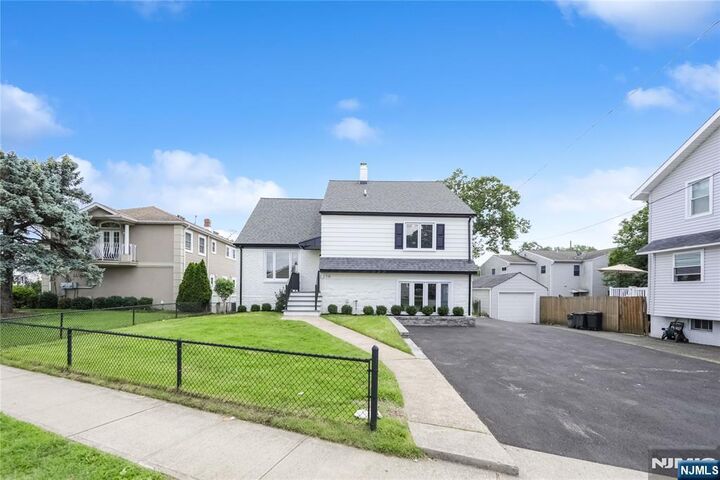 Property Photo:  279 Washington Avenue  NJ 07628 