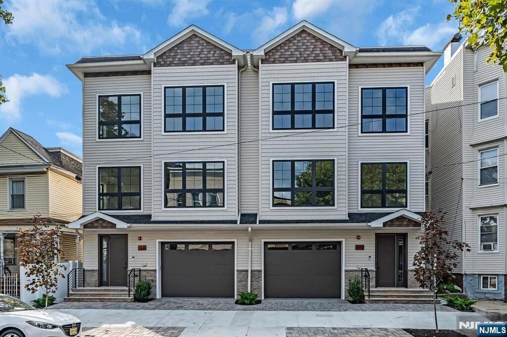 Property Photo:  165 Delaware Avenue 1  NJ 07306