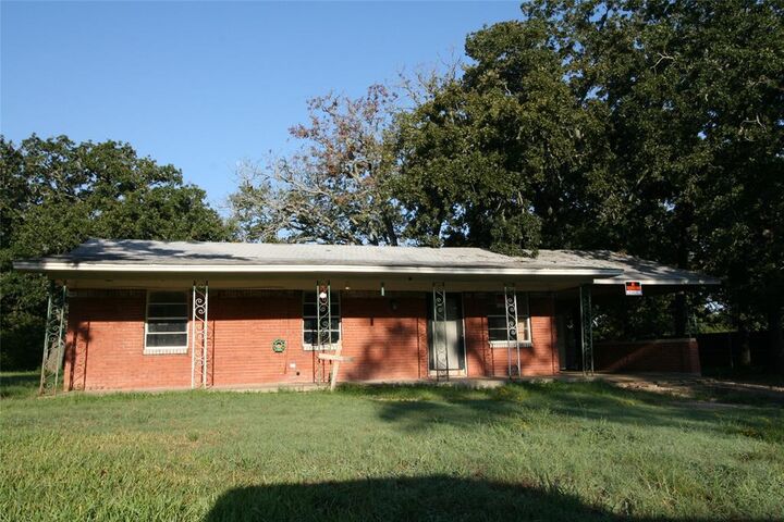 Property Photo:  211 Vz County Road 1914  TX 75127 
