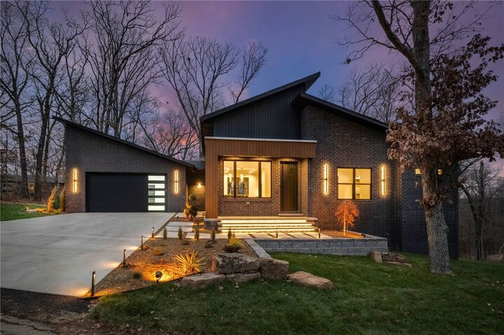 Property Photo: 5 Ayton Lane AR 72714