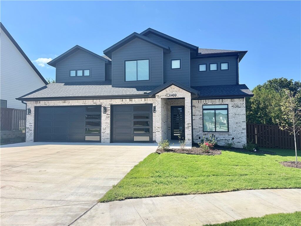 Property Photo:  6402 SW Dawning Path Street  AR 72713 
