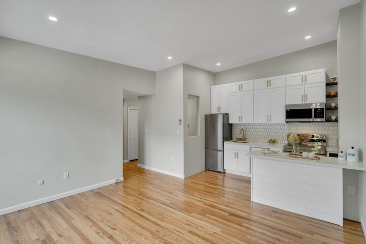 Property Photo:  9 Appleton St 408  MA 02116 