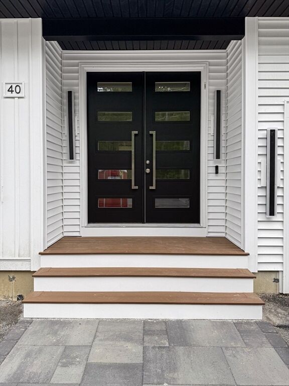 Property Photo:  40 High St  MA 01545 