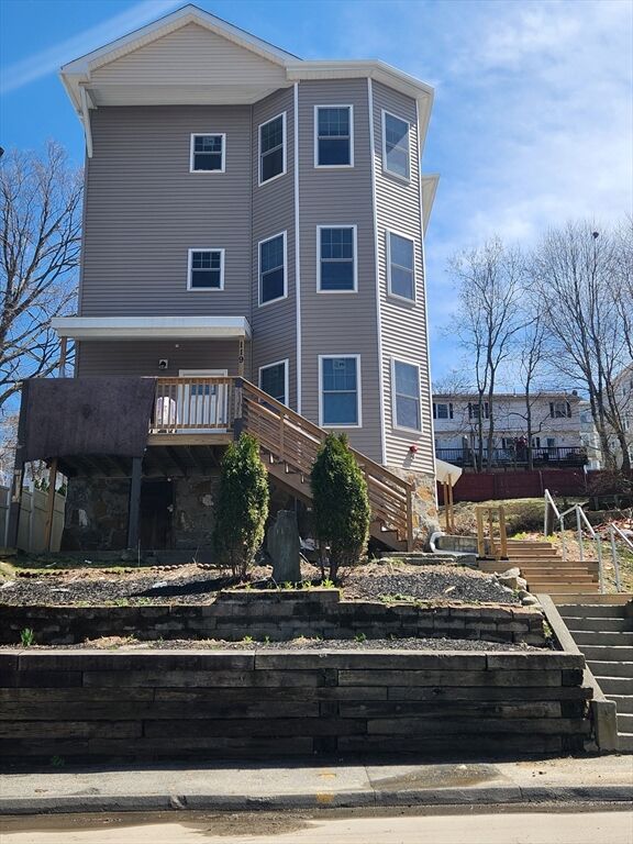 Property Photo:  119 Rodney St  MA 01605 