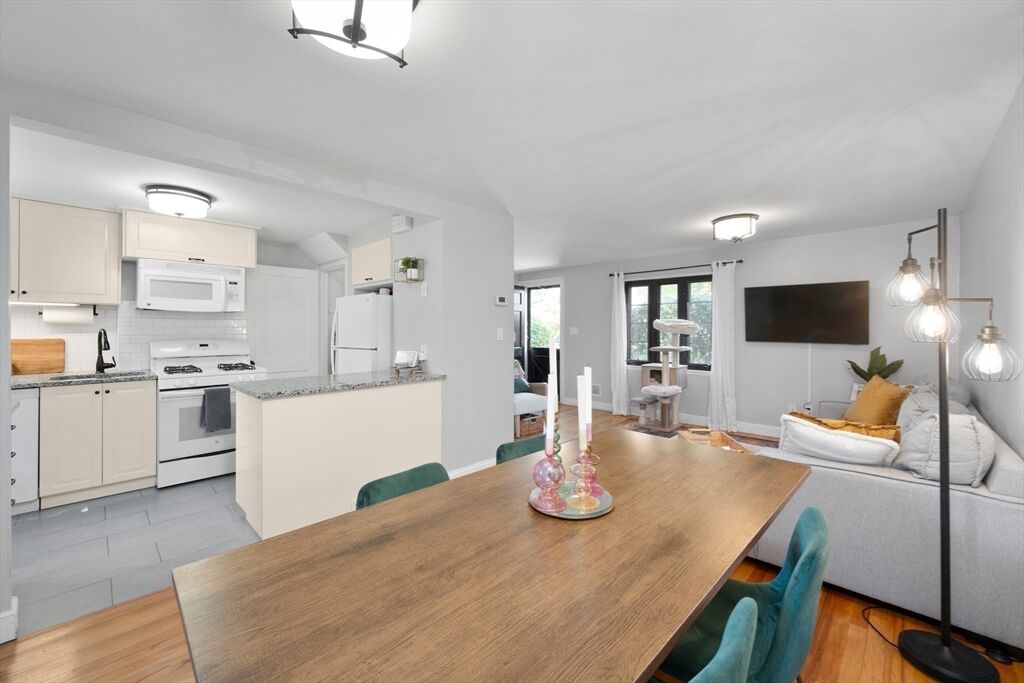 Property Photo:  30 Duff St 0  MA 02472 