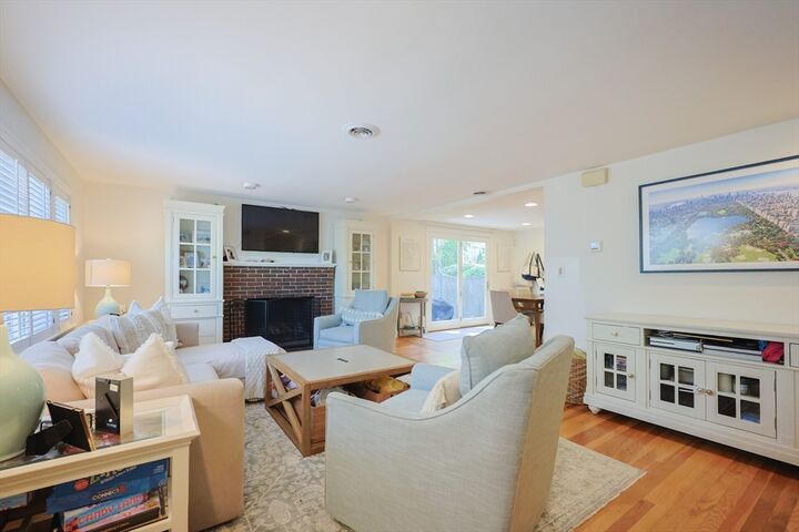Property Photo:  26B Pleasant St B  MA 02482 