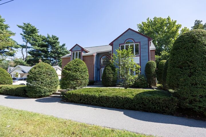 Property Photo: 290 Central Ave MA 02186