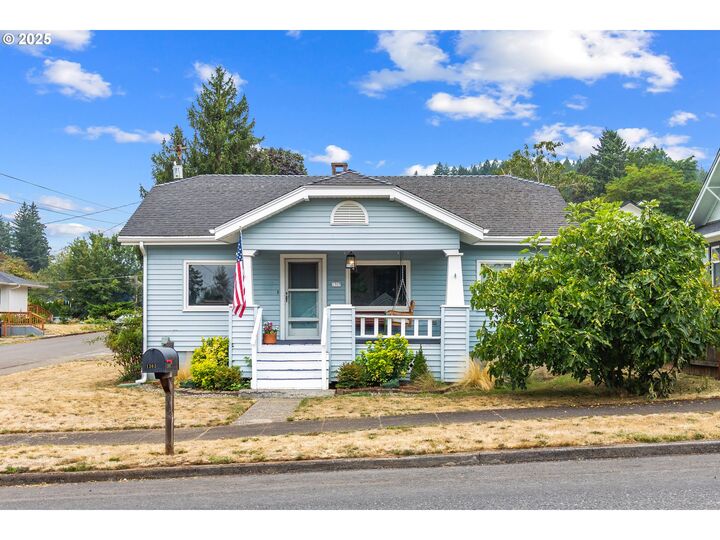 Property Photo: 1303 Division St WA 98607