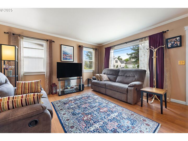 Property Photo:  7803 N Berkeley Ave  OR 97203 