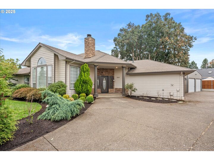 Property Photo: 5062 NE Wasco Ct OR 97305
