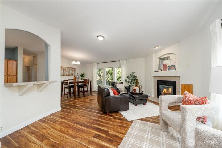Property Photo:  9211  9th Avenue NW  WA 98117 