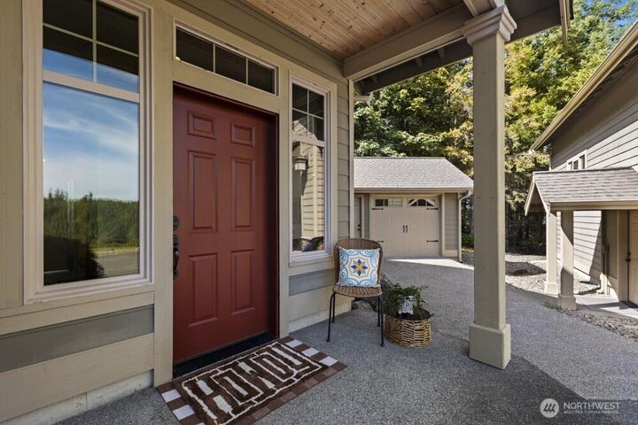 Property Photo: 25323 182nd Street E WA 98360