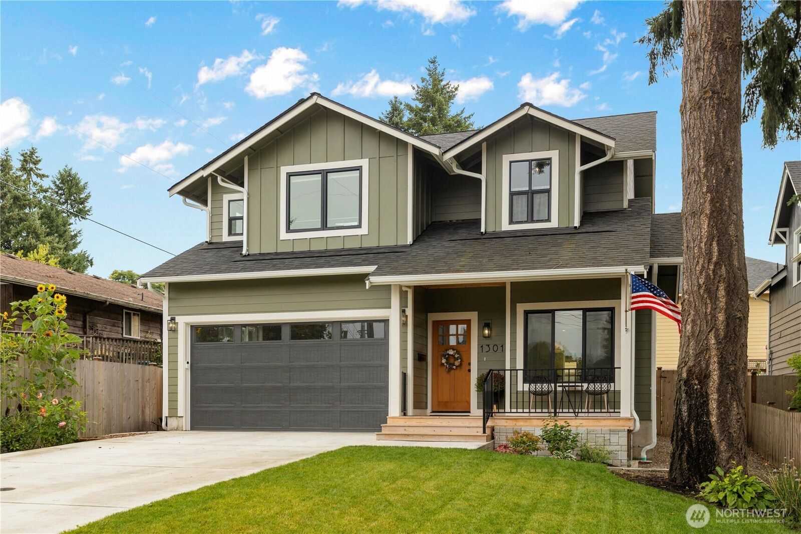 Property Photo:  1301 S  Durango Street  WA 98405 