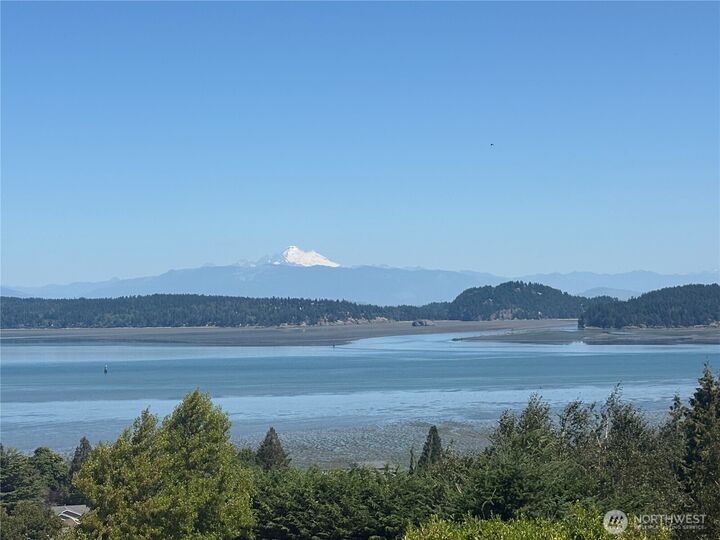 Property Photo:  3812  Emory Trail  WA 98277 