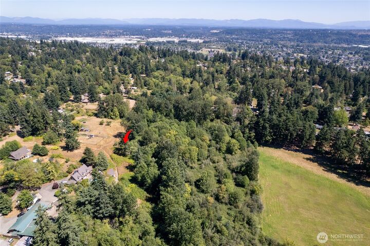Property Photo:  37 Xx  48th Avenue S  WA 98001 