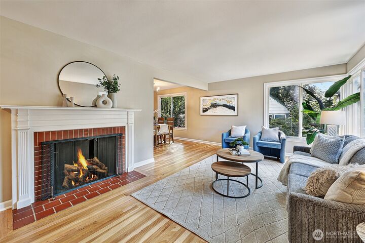 Property Photo:  8008  38th Avenue NE  WA 98115 