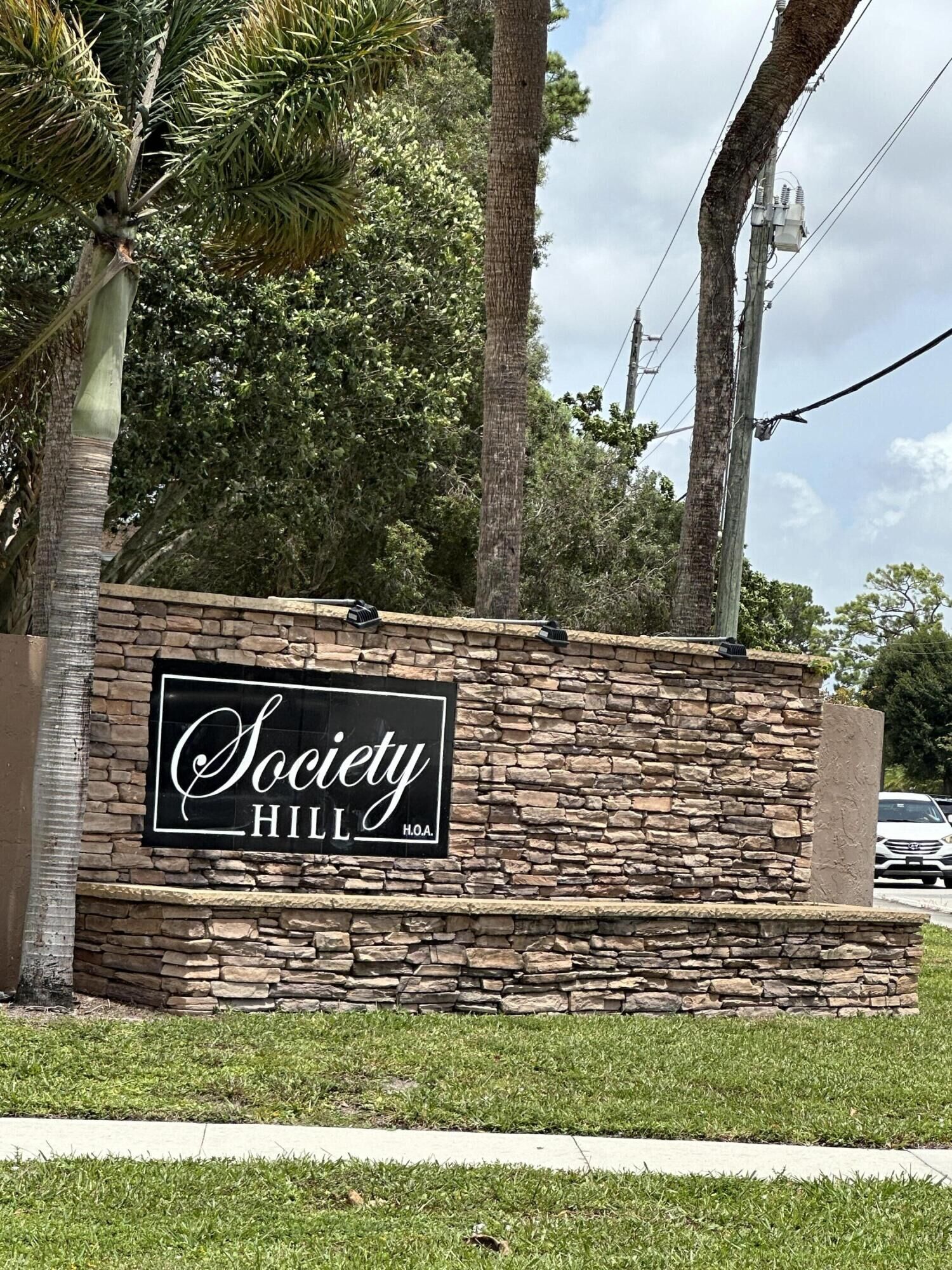 Property Photo: 5508 Cannon Way C FL 33415