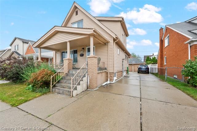 Property Photo:  5908 Williamson Street  MI 48126 