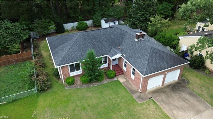 Property Photo:  714 Galahad Dr  VA 23608 